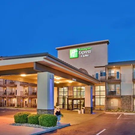 Holiday Inn Express Hotel & Suites Branson 76 Central By Ihg